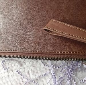 🥂 Leather Wristlet